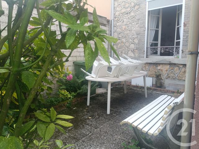 maison à vendre - 5 pièces - 122.74 m2 - CHALONS EN CHAMPAGNE - 51 - CHAMPAGNE-ARDENNE - Century 21 Martinot Immobilier