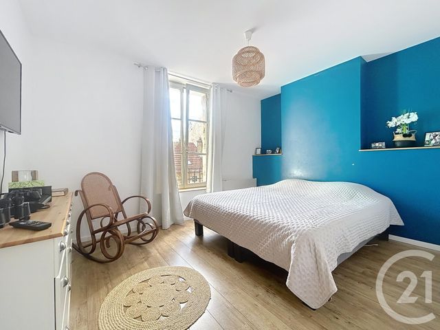 maison à vendre - 7 pièces - 181.15 m2 - CHALONS EN CHAMPAGNE - 51 - CHAMPAGNE-ARDENNE - Century 21 Martinot Immobilier