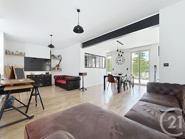 maison à vendre - 7 pièces - 181.15 m2 - CHALONS EN CHAMPAGNE - 51 - CHAMPAGNE-ARDENNE - Century 21 Martinot Immobilier