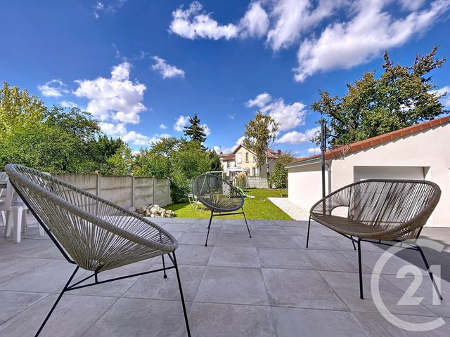 maison à vendre - 7 pièces - 181.15 m2 - CHALONS EN CHAMPAGNE - 51 - CHAMPAGNE-ARDENNE - Century 21 Martinot Immobilier