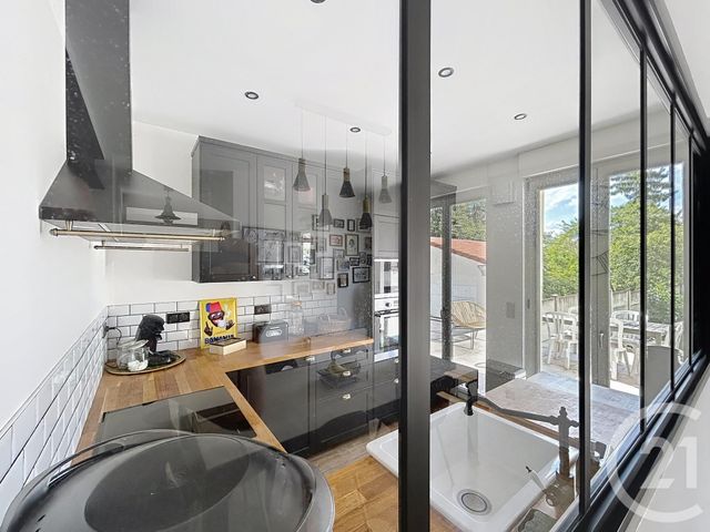 maison à vendre - 7 pièces - 181.15 m2 - CHALONS EN CHAMPAGNE - 51 - CHAMPAGNE-ARDENNE - Century 21 Martinot Immobilier