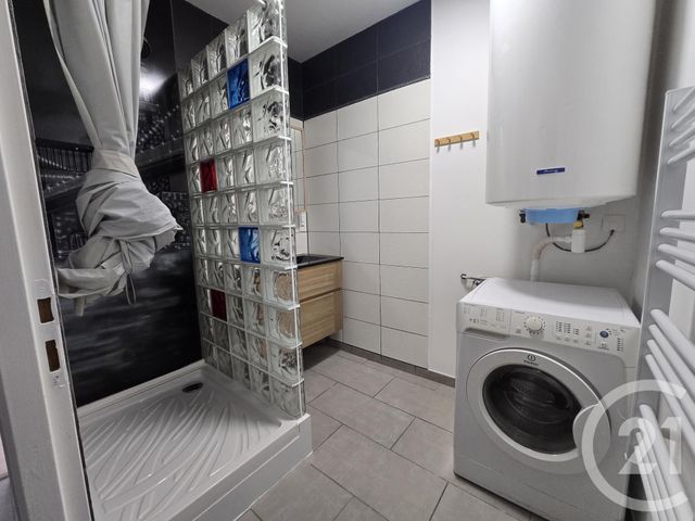 Appartement F4 à vendre - 4 pièces - 74.74 m2 - CHALONS EN CHAMPAGNE - 51 - CHAMPAGNE-ARDENNE - Century 21 Martinot Immobilier