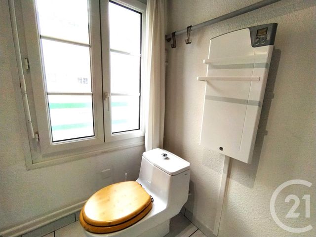 Appartement F1 à louer - 1 pièce - 21.44 m2 - CHALONS EN CHAMPAGNE - 51 - CHAMPAGNE-ARDENNE - Century 21 Martinot Immobilier