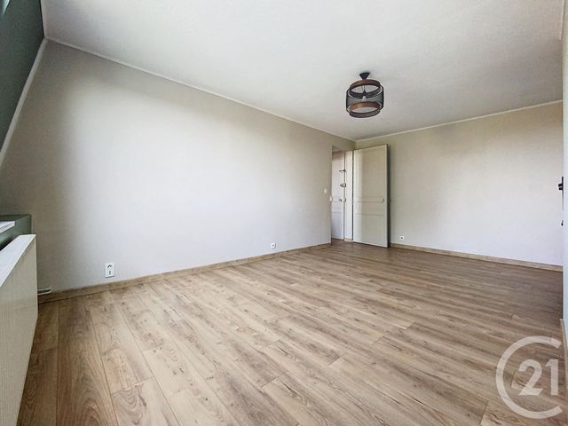 Appartement F2 à louer - 2 pièces - 54.0 m2 - CHALONS EN CHAMPAGNE - 51 - CHAMPAGNE-ARDENNE - Century 21 Martinot Immobilier