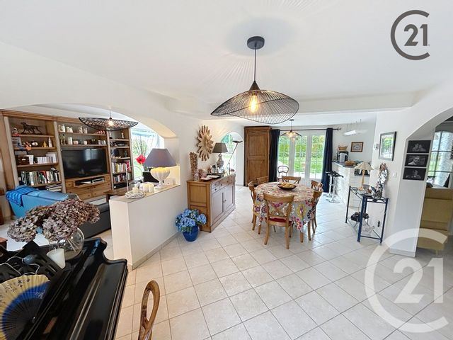 Afficher la photo en grand maison à vendre - 7 pièces - 148.0 m2 - ECURY SUR COOLE - 51 - CHAMPAGNE-ARDENNE - Century 21 Martinot Immobilier