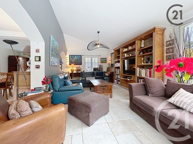 Afficher la photo en grand maison à vendre - 7 pièces - 148.0 m2 - ECURY SUR COOLE - 51 - CHAMPAGNE-ARDENNE - Century 21 Martinot Immobilier