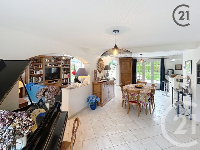 Afficher la photo en grand maison à vendre - 7 pièces - 148.0 m2 - ECURY SUR COOLE - 51 - CHAMPAGNE-ARDENNE - Century 21 Martinot Immobilier