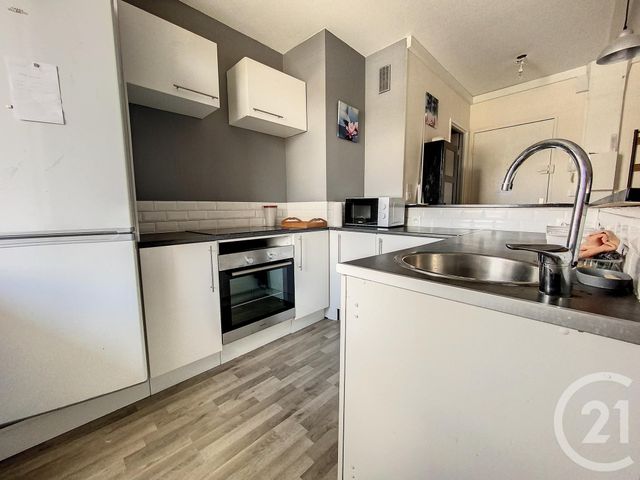 Afficher la photo en grand Appartement F2 à louer - 2 pièces - 43.16 m2 - CHALONS EN CHAMPAGNE - 51 - CHAMPAGNE-ARDENNE - Century 21 Martinot Immobilier