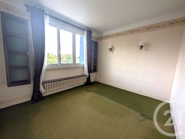 Afficher la photo en grand maison à vendre - 5 pièces - 113.41 m2 - CHALONS EN CHAMPAGNE - 51 - CHAMPAGNE-ARDENNE - Century 21 Martinot Immobilier