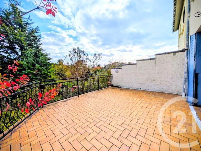 Afficher la photo en grand maison à vendre - 5 pièces - 113.41 m2 - CHALONS EN CHAMPAGNE - 51 - CHAMPAGNE-ARDENNE - Century 21 Martinot Immobilier