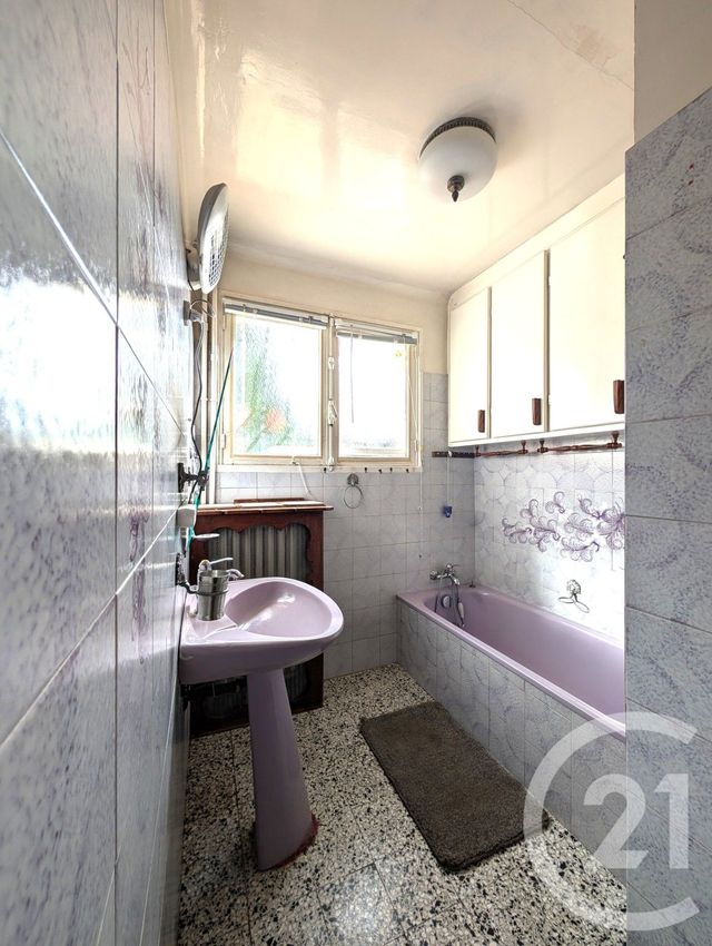 Afficher la photo en grand maison à vendre - 5 pièces - 113.41 m2 - CHALONS EN CHAMPAGNE - 51 - CHAMPAGNE-ARDENNE - Century 21 Martinot Immobilier