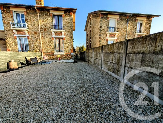 maison à vendre - 5 pièces - 98.85 m2 - CHALONS EN CHAMPAGNE - 51 - CHAMPAGNE-ARDENNE - Century 21 Martinot Immobilier