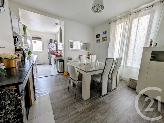 maison à vendre - 5 pièces - 98.85 m2 - CHALONS EN CHAMPAGNE - 51 - CHAMPAGNE-ARDENNE - Century 21 Martinot Immobilier