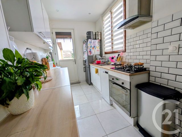 maison à vendre - 5 pièces - 98.85 m2 - CHALONS EN CHAMPAGNE - 51 - CHAMPAGNE-ARDENNE - Century 21 Martinot Immobilier