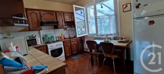 maison à vendre - 4 pièces - 88.0 m2 - FAGNIERES - 51 - CHAMPAGNE-ARDENNE - Century 21 Martinot Immobilier