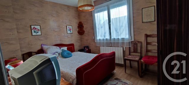 maison à vendre - 4 pièces - 88.0 m2 - FAGNIERES - 51 - CHAMPAGNE-ARDENNE - Century 21 Martinot Immobilier