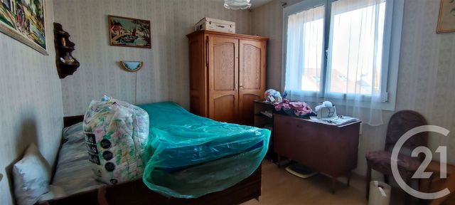 maison à vendre - 4 pièces - 88.0 m2 - FAGNIERES - 51 - CHAMPAGNE-ARDENNE - Century 21 Martinot Immobilier