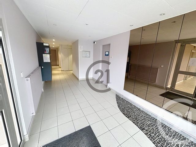 Appartement F3 à vendre - 3 pièces - 66.49 m2 - CHALONS EN CHAMPAGNE - 51 - CHAMPAGNE-ARDENNE - Century 21 Martinot Immobilier