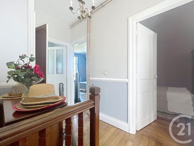 maison à vendre - 6 pièces - 129.37 m2 - ST MEMMIE - 51 - CHAMPAGNE-ARDENNE - Century 21 Martinot Immobilier