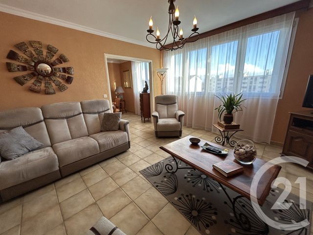 Appartement F5 à vendre - 5 pièces - 92.51 m2 - CHALONS EN CHAMPAGNE - 51 - CHAMPAGNE-ARDENNE - Century 21 Martinot Immobilier