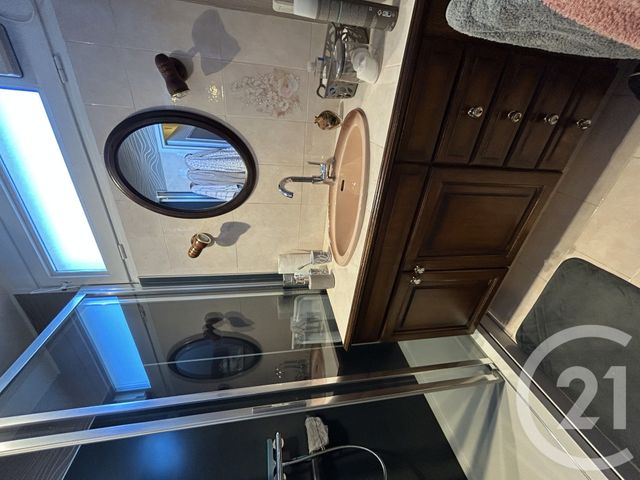 Appartement F5 à vendre - 5 pièces - 92.51 m2 - CHALONS EN CHAMPAGNE - 51 - CHAMPAGNE-ARDENNE - Century 21 Martinot Immobilier