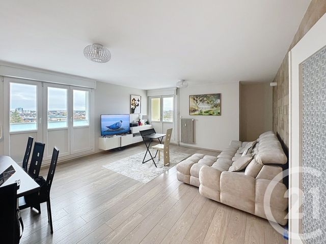 Appartement F4 à louer - 5 pièces - 95.55 m2 - ST MEMMIE - 51 - CHAMPAGNE-ARDENNE - Century 21 Martinot Immobilier