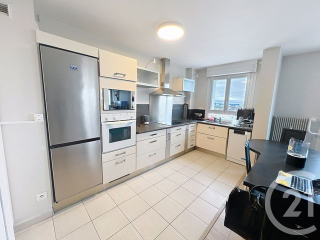 Appartement F4 à louer - 5 pièces - 95.55 m2 - ST MEMMIE - 51 - CHAMPAGNE-ARDENNE - Century 21 Martinot Immobilier