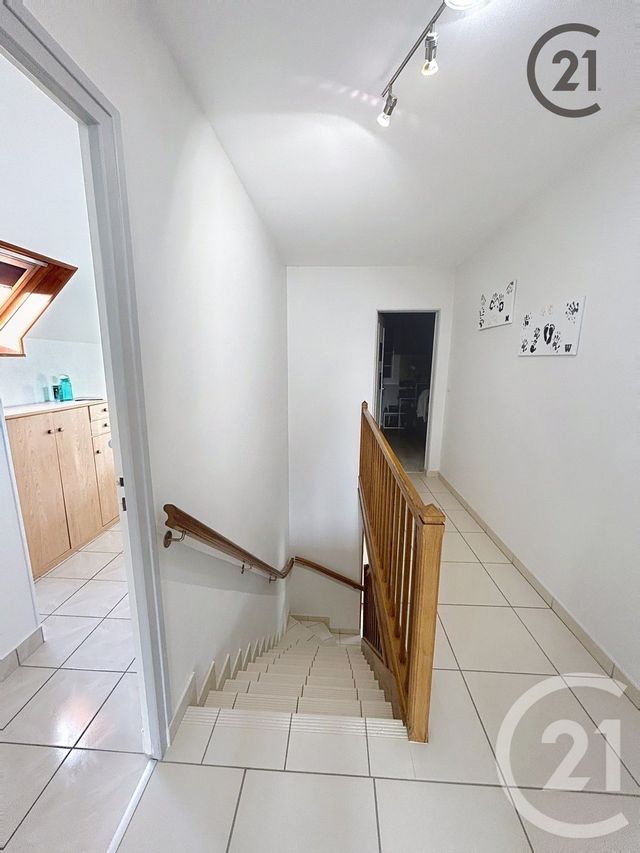 maison à vendre - 8 pièces - 144.0 m2 - SARRY - 51 - CHAMPAGNE-ARDENNE - Century 21 Martinot Immobilier