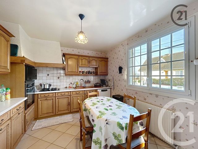 maison à vendre - 8 pièces - 144.0 m2 - SARRY - 51 - CHAMPAGNE-ARDENNE - Century 21 Martinot Immobilier