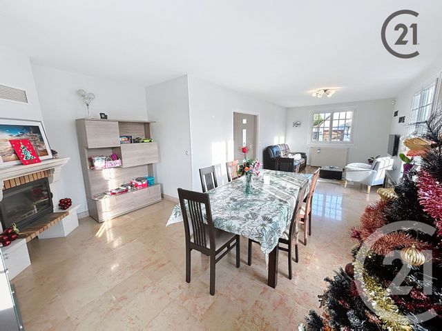 maison à vendre - 8 pièces - 144.0 m2 - SARRY - 51 - CHAMPAGNE-ARDENNE - Century 21 Martinot Immobilier