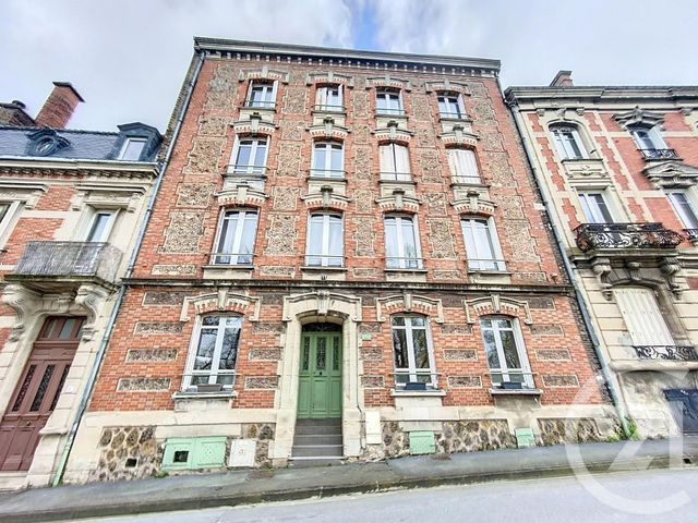 Appartement F3 à louer - 3 pièces - 68.84 m2 - CHALONS EN CHAMPAGNE - 51 - CHAMPAGNE-ARDENNE - Century 21 Martinot Immobilier