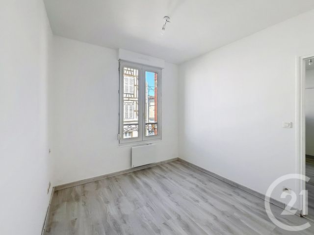 Appartement F2 à louer - 2 pièces - 30.51 m2 - CHALONS EN CHAMPAGNE - 51 - CHAMPAGNE-ARDENNE - Century 21 Martinot Immobilier