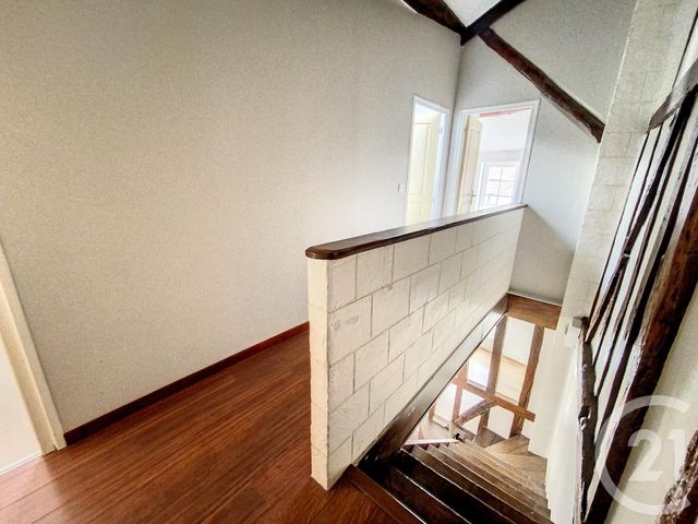 Appartement Duplex à louer - 3 pièces - 74.26 m2 - CHALONS EN CHAMPAGNE - 51 - CHAMPAGNE-ARDENNE - Century 21 Martinot Immobilier