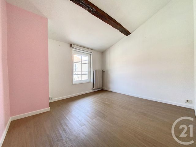 Appartement Duplex à louer - 3 pièces - 74.26 m2 - CHALONS EN CHAMPAGNE - 51 - CHAMPAGNE-ARDENNE - Century 21 Martinot Immobilier