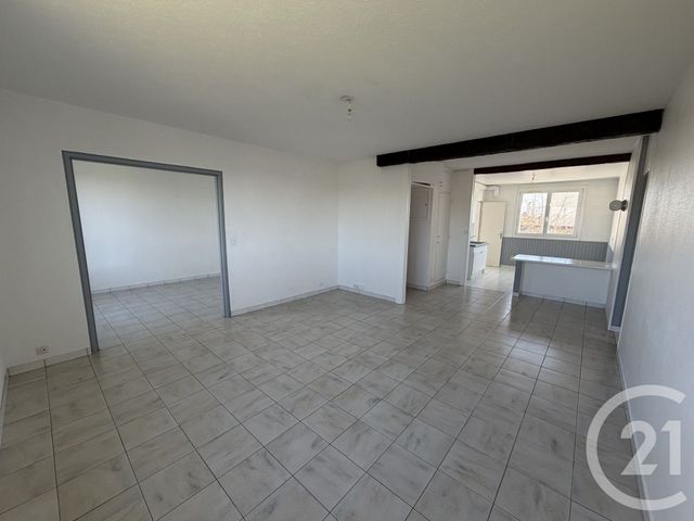 Appartement F4 à vendre - 4 pièces - 77.82 m2 - CHALONS EN CHAMPAGNE - 51 - CHAMPAGNE-ARDENNE - Century 21 Martinot Immobilier