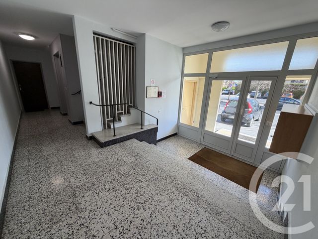 Appartement F4 à vendre - 4 pièces - 77.82 m2 - CHALONS EN CHAMPAGNE - 51 - CHAMPAGNE-ARDENNE - Century 21 Martinot Immobilier