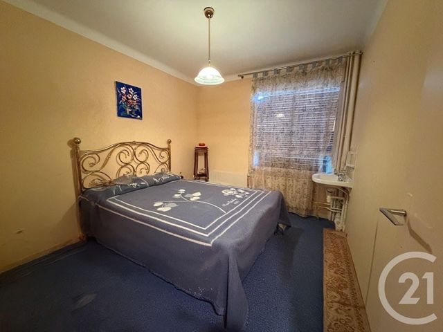 Appartement F5 à vendre - 5 pièces - 85.16 m2 - CHALONS EN CHAMPAGNE - 51 - CHAMPAGNE-ARDENNE - Century 21 Martinot Immobilier