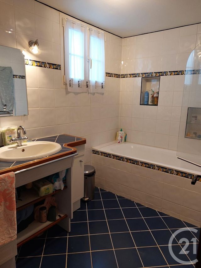 maison à vendre - 5 pièces - 115.5 m2 - CHALONS EN CHAMPAGNE - 51 - CHAMPAGNE-ARDENNE - Century 21 Martinot Immobilier