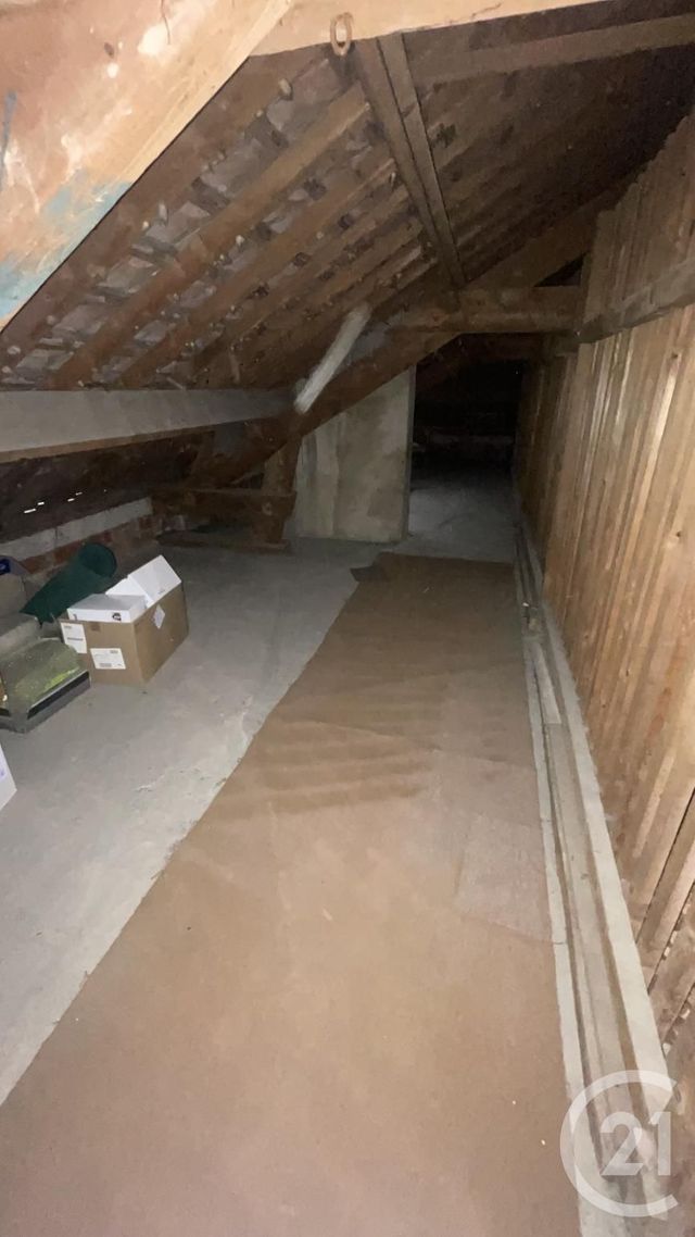 Appartement F4 à vendre - 4 pièces - 65.1 m2 - SEZANNE - 51 - CHAMPAGNE-ARDENNE - Century 21 Martinot Immobilier