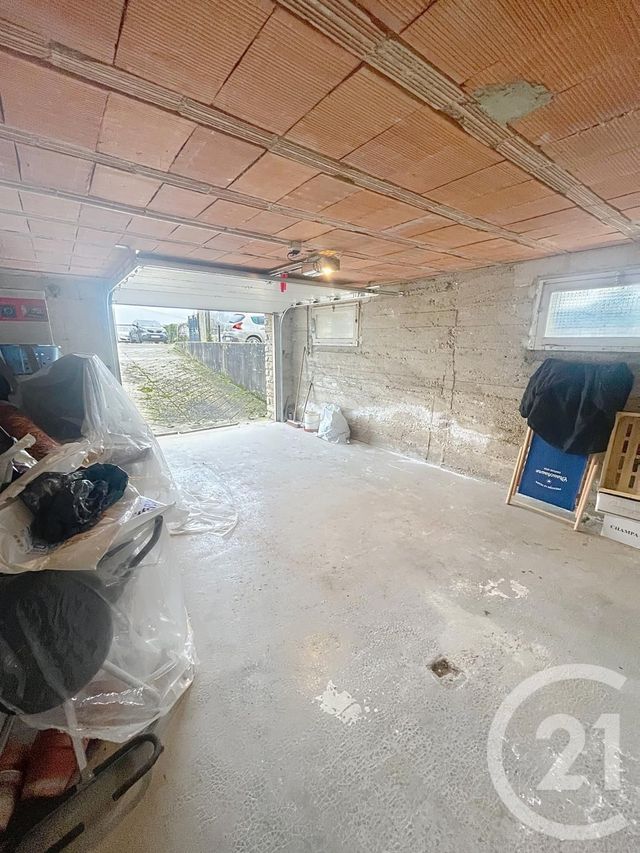 Appartement F4 à vendre - 4 pièces - 65.1 m2 - SEZANNE - 51 - CHAMPAGNE-ARDENNE - Century 21 Martinot Immobilier