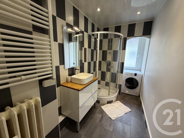 Appartement F3 à vendre - 3 pièces - 66.6 m2 - CHALONS EN CHAMPAGNE - 51 - CHAMPAGNE-ARDENNE - Century 21 Martinot Immobilier