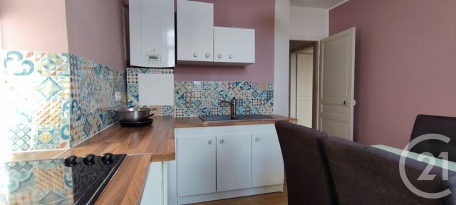 Appartement F2 à vendre - 2 pièces - 54.0 m2 - CHALONS EN CHAMPAGNE - 51 - CHAMPAGNE-ARDENNE - Century 21 Martinot Immobilier