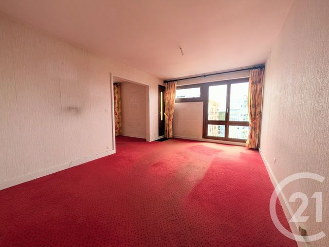 Appartement F5 à vendre - 5 pièces - 87.9 m2 - CHALONS EN CHAMPAGNE - 51 - CHAMPAGNE-ARDENNE - Century 21 Martinot Immobilier