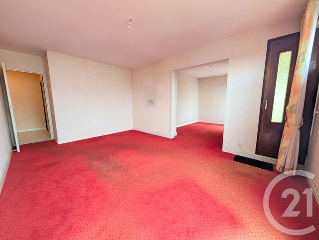 Appartement F5 à vendre - 5 pièces - 87.9 m2 - CHALONS EN CHAMPAGNE - 51 - CHAMPAGNE-ARDENNE - Century 21 Martinot Immobilier