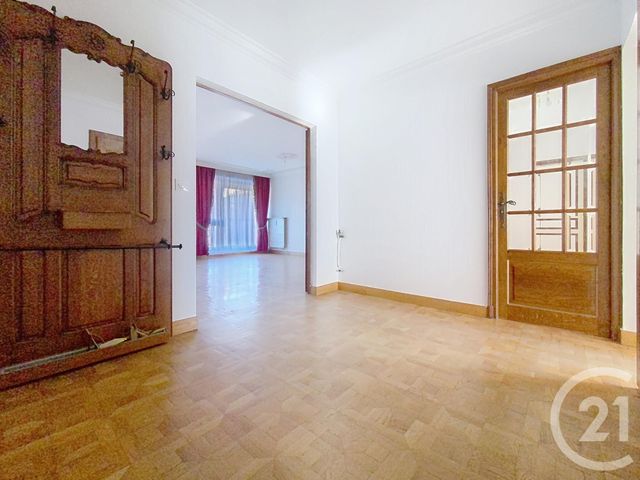 Appartement F4 à louer - 4 pièces - 110.22 m2 - CHALONS EN CHAMPAGNE - 51 - CHAMPAGNE-ARDENNE - Century 21 Martinot Immobilier