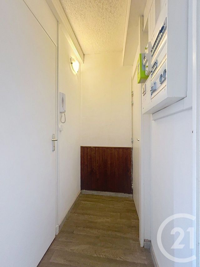 Appartement F2 à vendre - 2 pièces - 45.48 m2 - CHALONS EN CHAMPAGNE - 51 - CHAMPAGNE-ARDENNE - Century 21 Martinot Immobilier