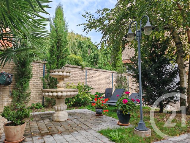 maison à vendre - 11 pièces - 220.0 m2 - 51 - CHAMPAGNE-ARDENNE - Century 21 Martinot Immobilier