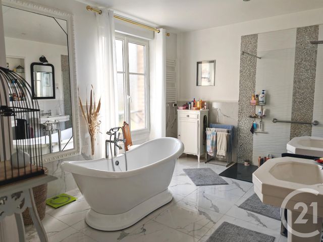 maison à vendre - 11 pièces - 220.0 m2 - 51 - CHAMPAGNE-ARDENNE - Century 21 Martinot Immobilier