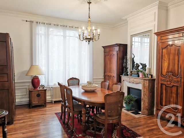 maison à vendre - 11 pièces - 220.0 m2 - 51 - CHAMPAGNE-ARDENNE - Century 21 Martinot Immobilier