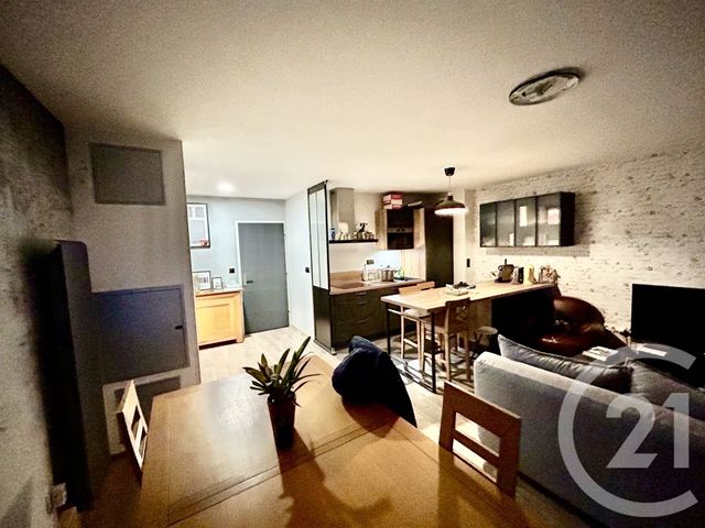 Appartement F3 à vendre - 3 pièces - 68.0 m2 - CHALONS EN CHAMPAGNE - 51 - CHAMPAGNE-ARDENNE - Century 21 Martinot Immobilier